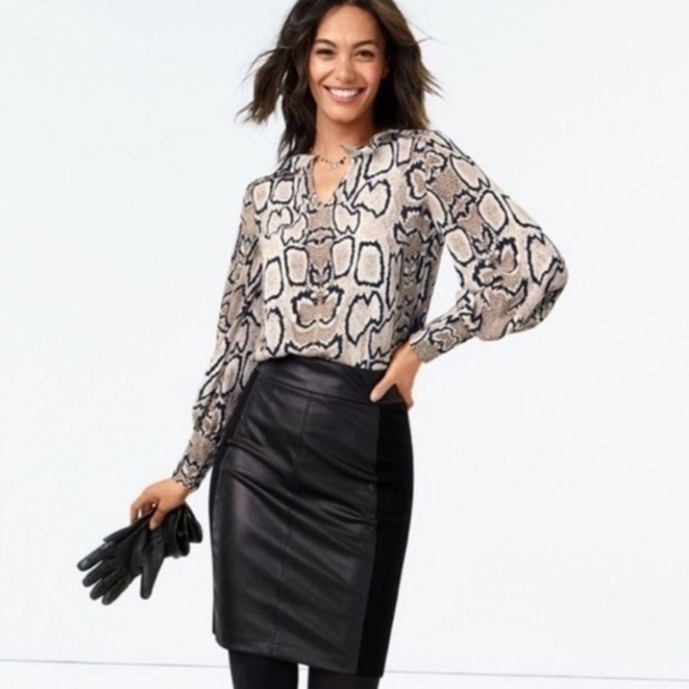 Cabi Serpentine Snake Print Blouse S